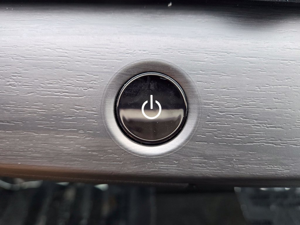 Used 2023 Nissan Ariya FWD image 38