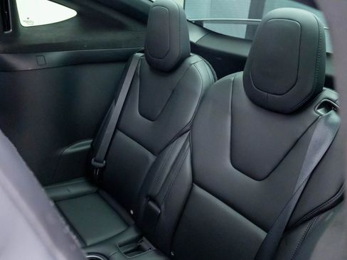 Used 2018 Tesla Model X 100D AWD/4WD image 17