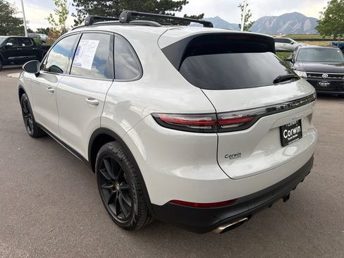 Used 2020 Porsche Cayenne AWD/4WD image 5