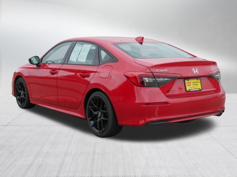 Used 2023 Honda Civic Sport image 5