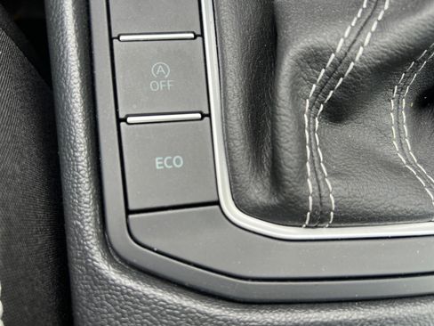 Used 2024 Volkswagen Jetta SE image 24