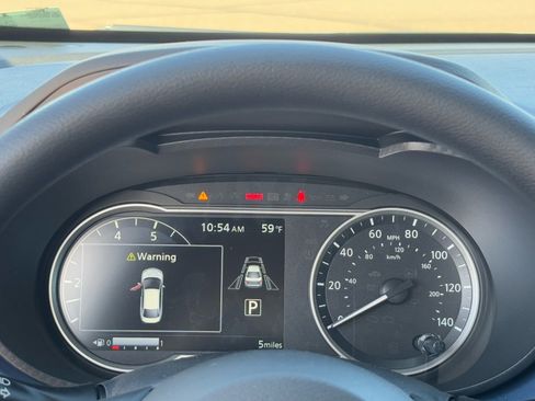 New 2025 Nissan Versa SV w/ Trunk Package image 22