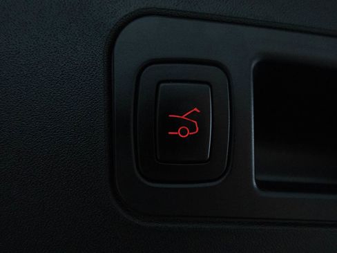 Used 2018 Tesla Model S 75D AWD/4WD image 34
