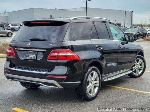 Used 2013 Mercedes-Benz ML 350 4MATIC image 7