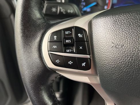 Certified 2023 Ford Explorer Limited w/ Hybrid Equipment Group 310A image 18