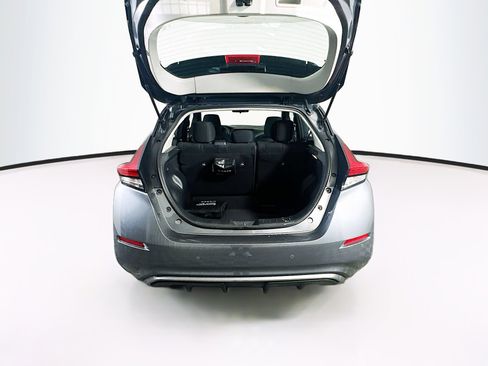 Used 2024 Nissan Leaf S FWD image 28