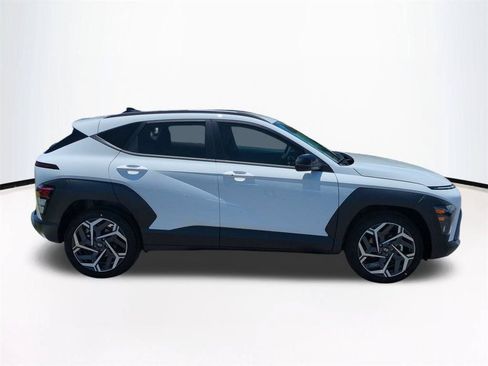 New 2026 Hyundai Kona SEL Premium FWD image 4