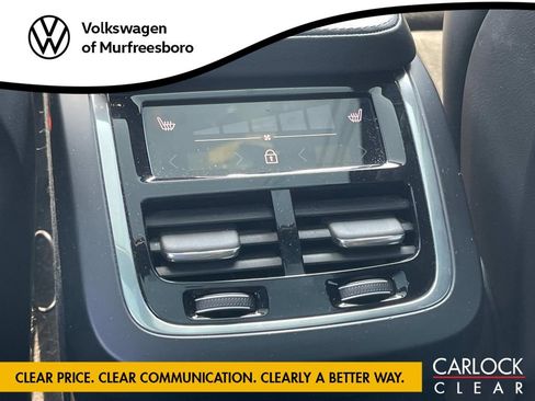 Used 2021 Volvo XC90 T6 R-Design w/ Advanced Package image 13
