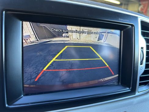 Used 2018 Kia Sportage EX w/ EX Premium Package image 9