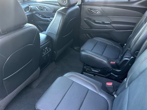 Used 2020 Chevrolet Traverse Premier w/ Redline Edition AWD/4WD image 14
