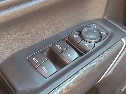 Used 2021 GMC Sierra 1500 AT4 image 25