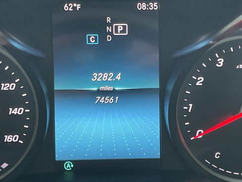 Used 2019 Mercedes-Benz C 300 4MATIC Sedan image 25