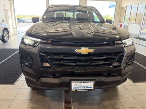 New 2026 Chevrolet Colorado LT w/ LT Convenience Package AWD/4WD image 11