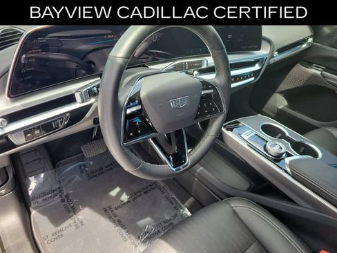 Used 2025 Cadillac Lyriq Luxury RWD image 26