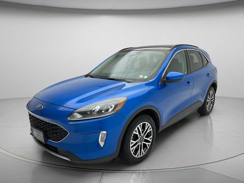 Used 2020 Ford Escape SEL AWD/4WD image 3