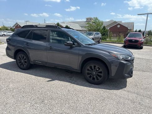 Certified 2024 Subaru Outback Onyx Edition AWD/4WD image 11