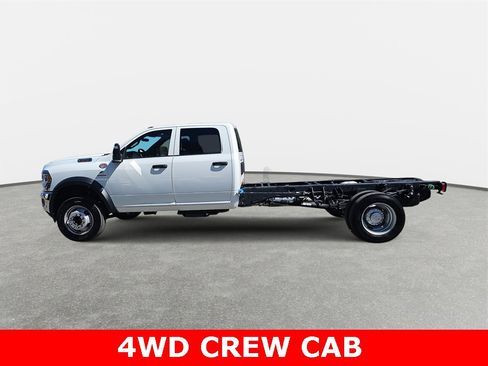 New 2024 RAM 5500 Tradesman w/ Chrome Appearance Group image 8