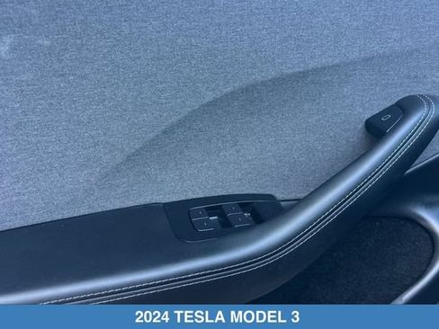 Used 2024 Tesla Model 3 Standard Range RWD image 12