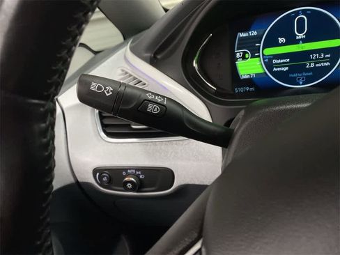 Used 2020 Chevrolet Bolt Premier w/ Infotainment Package image 23