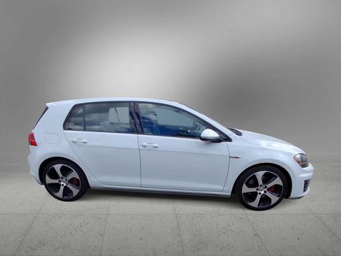 Used 2015 Volkswagen GTI S FWD image 9