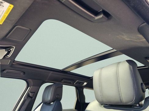 Used 2020 Land Rover Range Rover Sport HST image 8