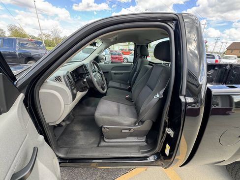 Used 2012 Chevrolet Silverado 1500 W/T image 17
