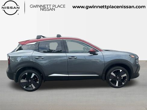 New 2026 Nissan Kicks SR image 4