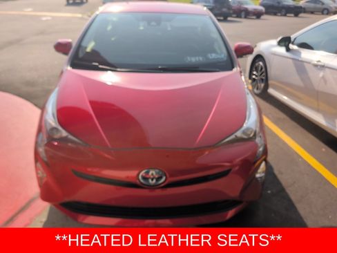 Used 2016 Toyota Prius Four Touring FWD image 1