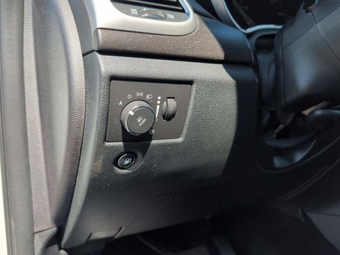 Used 2015 Jeep Grand Cherokee Altitude AWD/4WD image 20