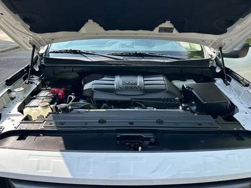 Used 2024 Nissan Titan SV w/ Accessory Utility Package AWD/4WD image 30