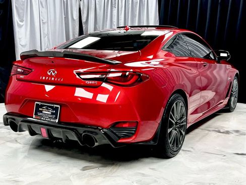 Used 2017 INFINITI Q60 Red Sport 400 image 6