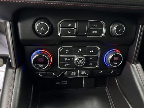 Used 2022 Chevrolet Tahoe RST w/ Sport Performance Package image 23