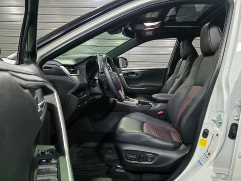 Used 2022 Toyota RAV4 XSE image 13