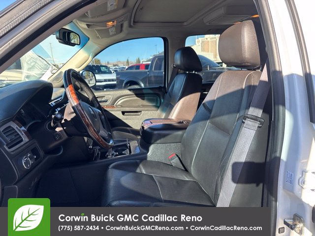 Used 2013 GMC Yukon XL Denali AWD/4WD image 11