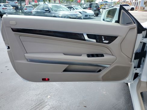 Used 2014 Mercedes-Benz E 350 Cabriolet image 13