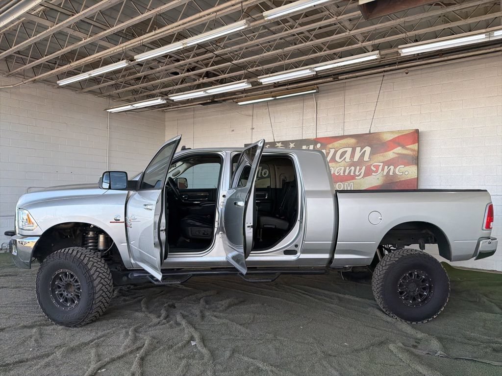 Used 2015 RAM 2500 Laramie w/ Convenience Group AWD/4WD image 3