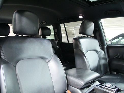 Used 2021 Nissan Armada SL w/ Midnight Edition Package AWD/4WD image 22