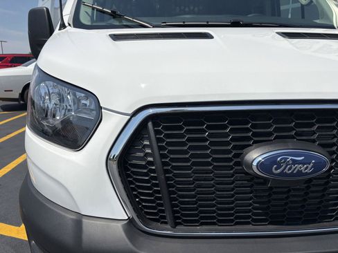Used 2025 Ford Transit 250 Low Roof w/ Exterior Upgrade Package RWD image 23