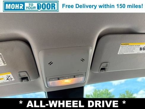 Used 2022 Chevrolet Trax LT w/ Driver Confidence Package AWD/4WD image 31