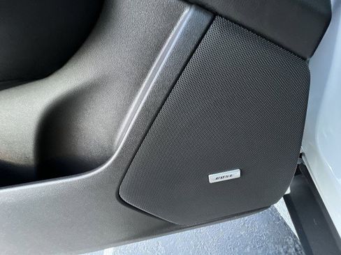 Used 2017 Cadillac XT5 Luxury w/ Driver Awareness Package image 24