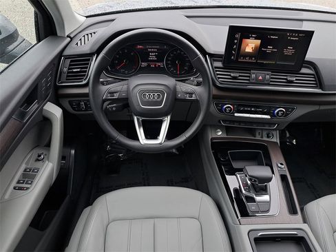Certified 2022 Audi Q5 2.0T Premium image 23