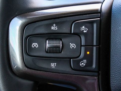 Used 2025 Chevrolet Silverado 1500 High Country AWD/4WD image 28