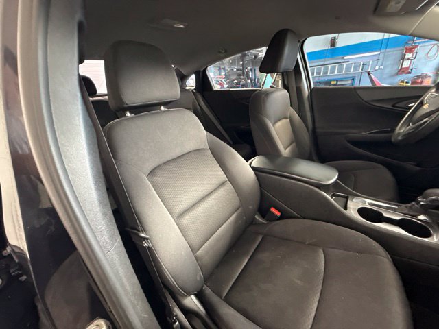 Used 2022 Chevrolet Malibu LS FWD image 30