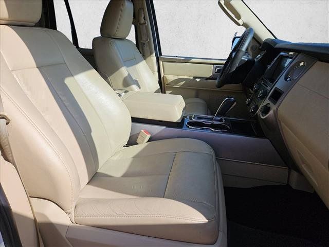 Used 2017 Ford Expedition Limited RWD image 22