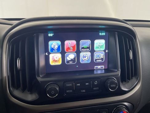 Used 2018 Chevrolet Colorado Z71 AWD/4WD image 53