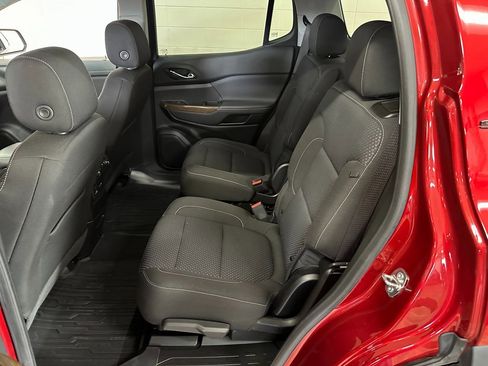 Used 2023 GMC Acadia SLE w/ Driver Convenience Package image 35