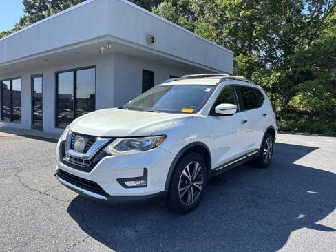 Used 2017 Nissan Rogue SL AWD/4WD image 1