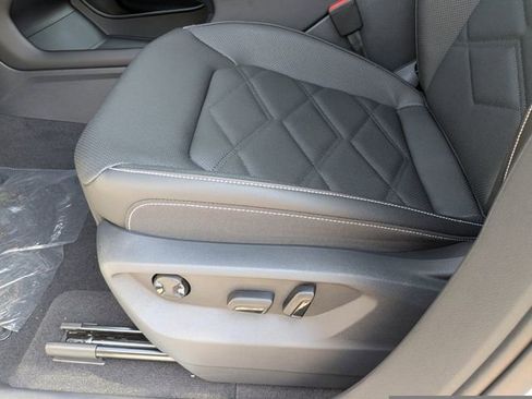 New 2026 Volkswagen Atlas SE image 21