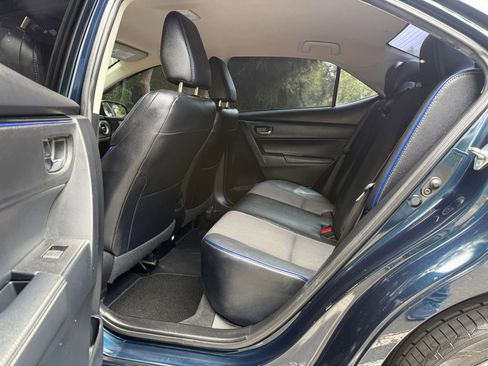Used 2019 Toyota Corolla SE w/ Carpet Mat Package (TMS) FWD image 15