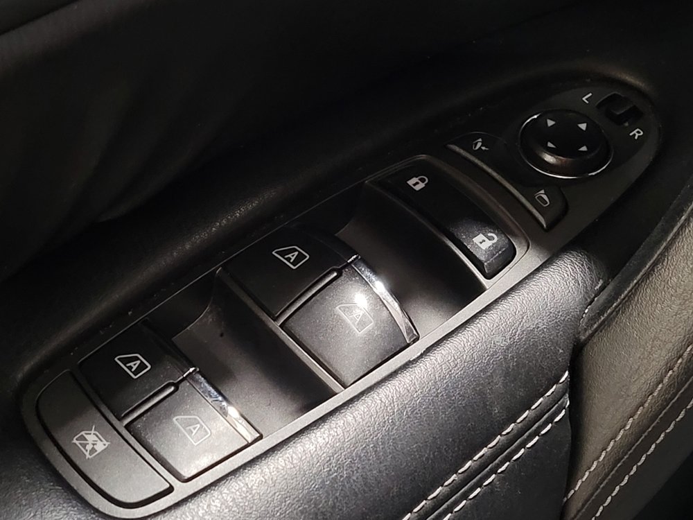 Used 2019 Nissan Armada SL w/ Premium Package RWD image 27